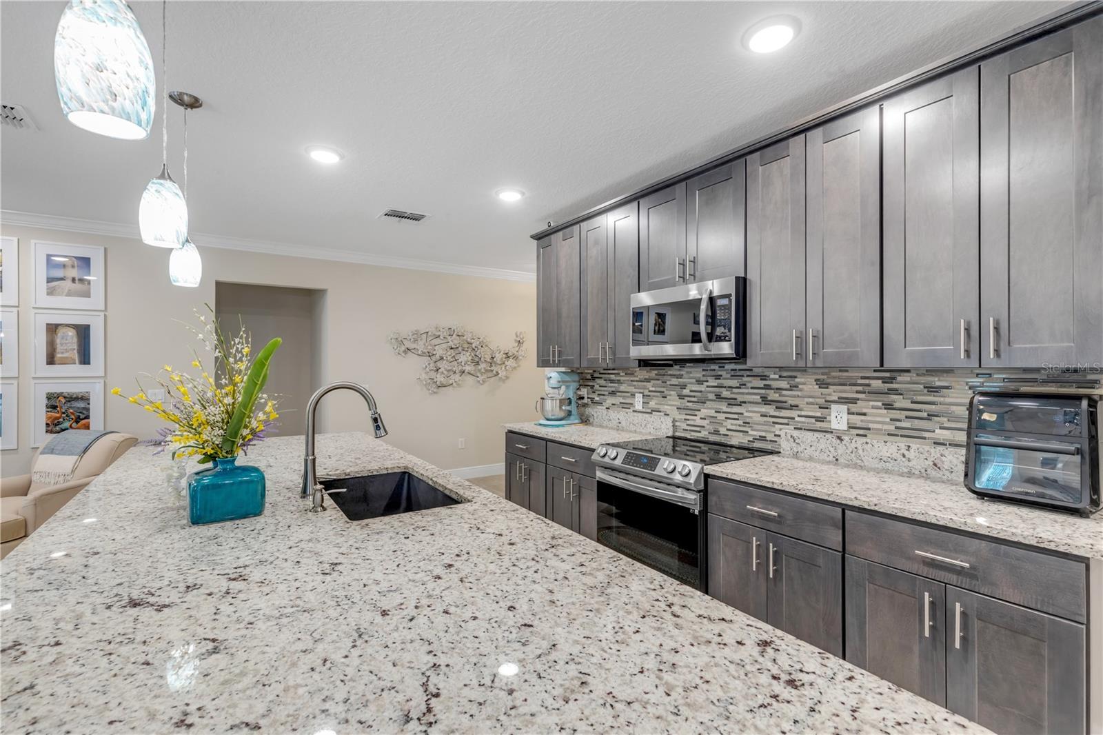 Image 14 of 42 For 2504 Lime Tree Drive