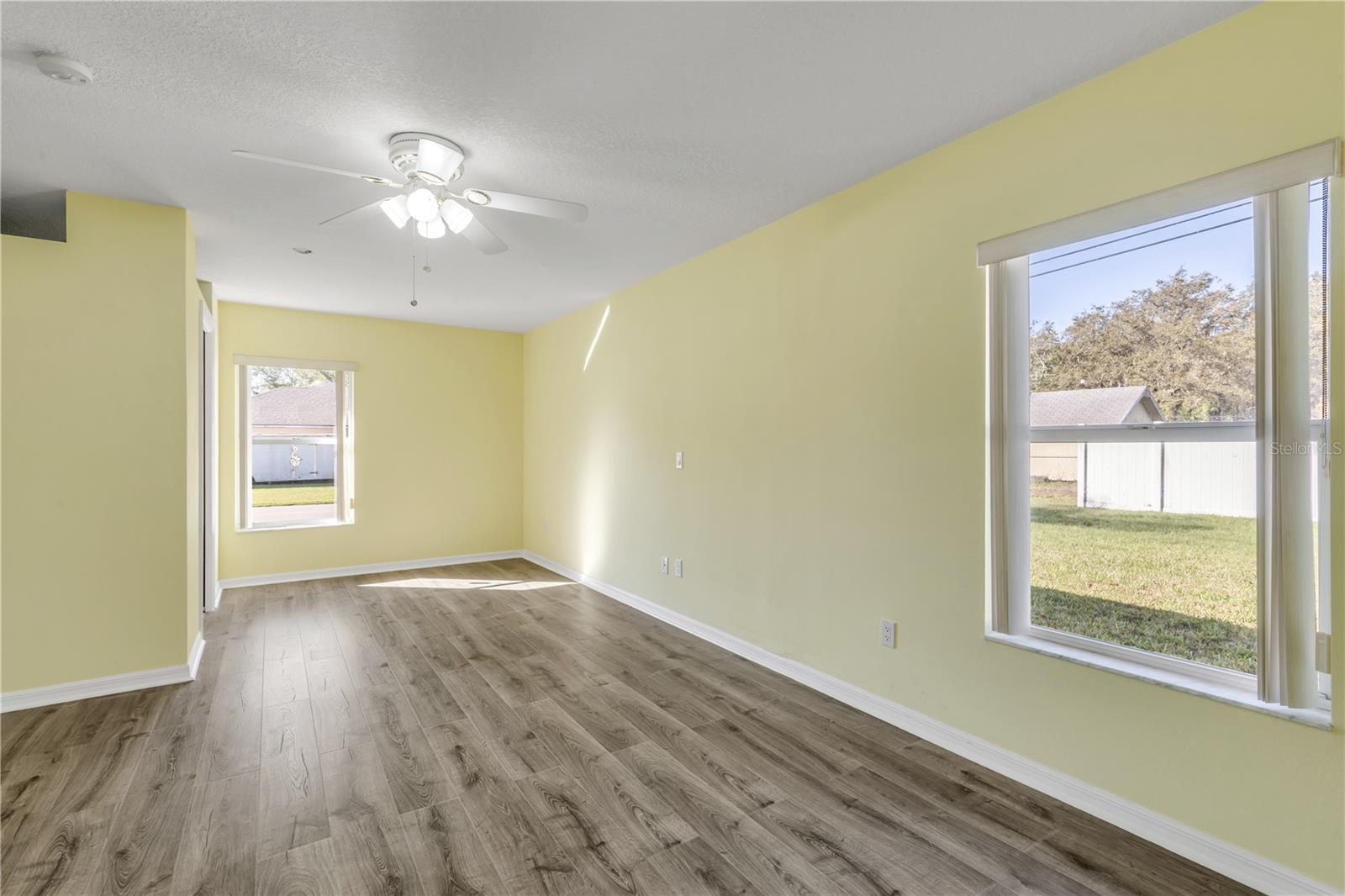 Image 16 of 42 For 2530 Tamarind Drive