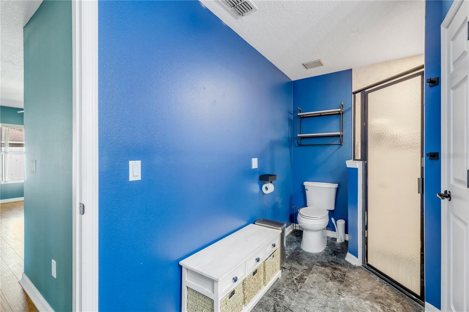 Image 23 of 42 For 2530 Tamarind Drive