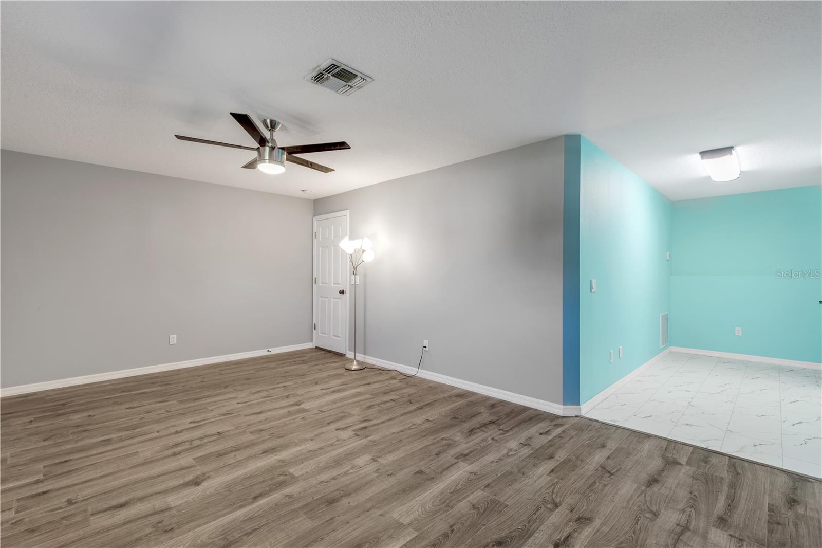 Image 29 of 42 For 2530 Tamarind Drive