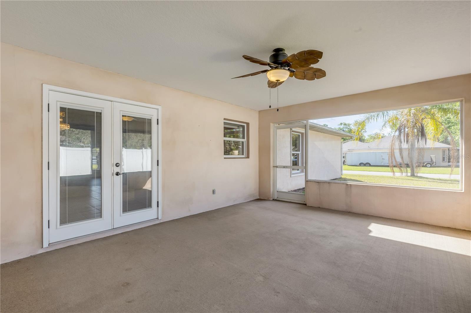 Image 36 of 42 For 2530 Tamarind Drive