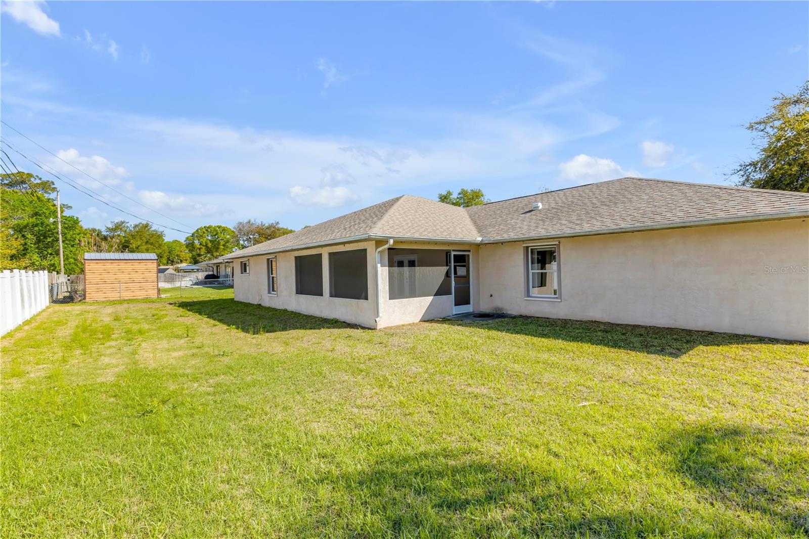 Image 38 of 42 For 2530 Tamarind Drive