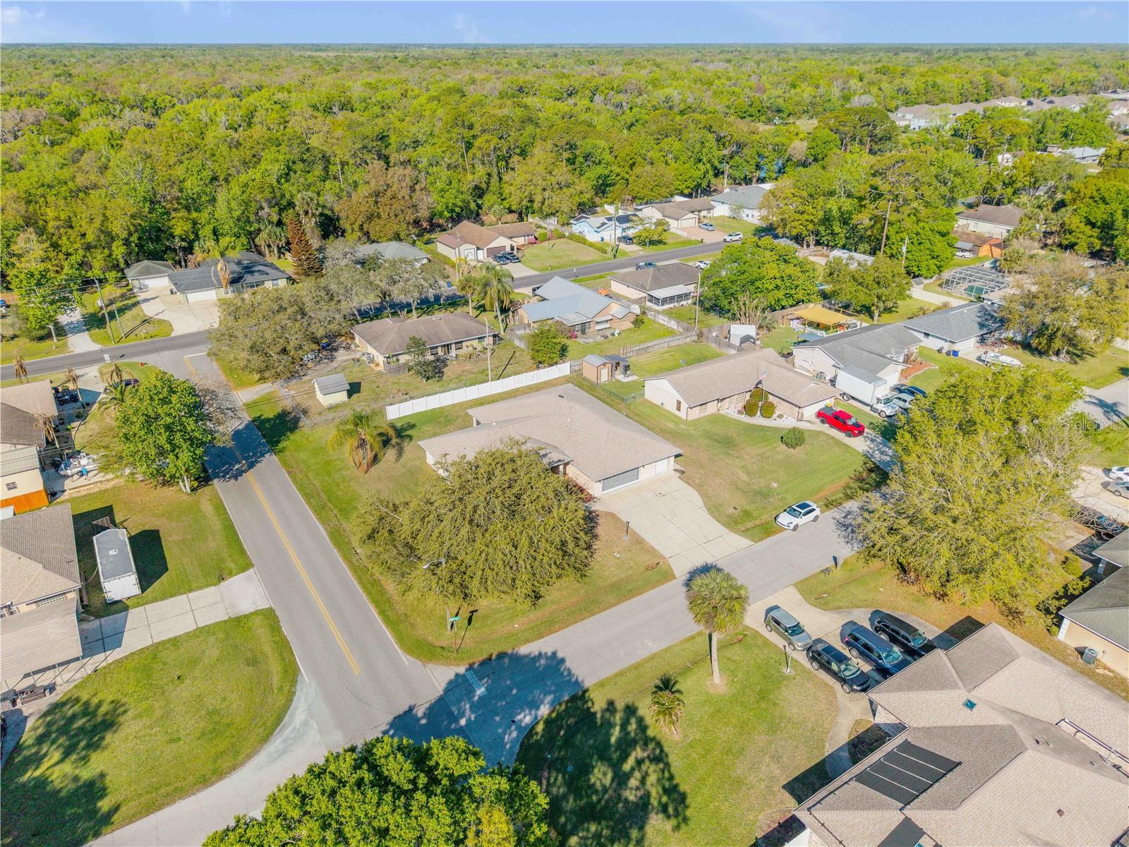 Image 41 of 42 For 2530 Tamarind Drive