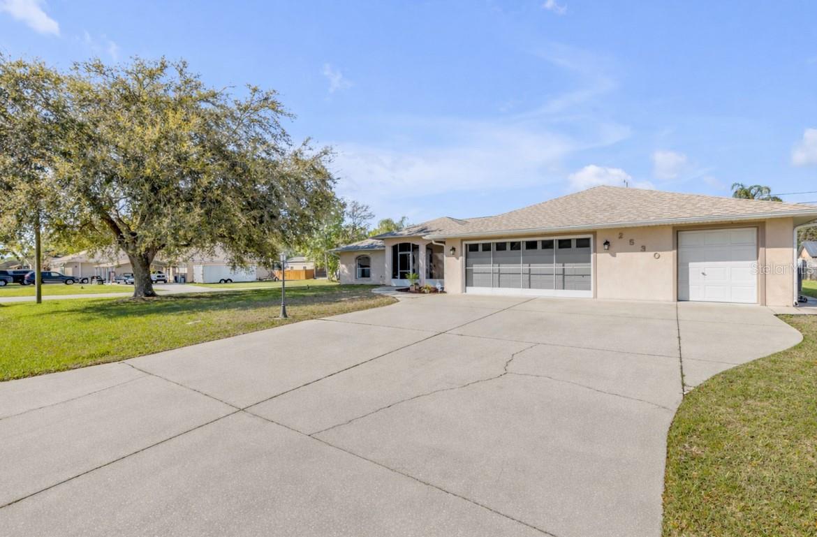 Image 42 of 42 For 2530 Tamarind Drive