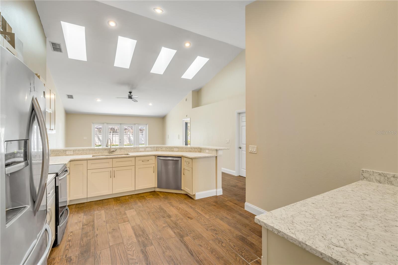 Image 20 of 67 For 3858 Kingston Oaks Cove