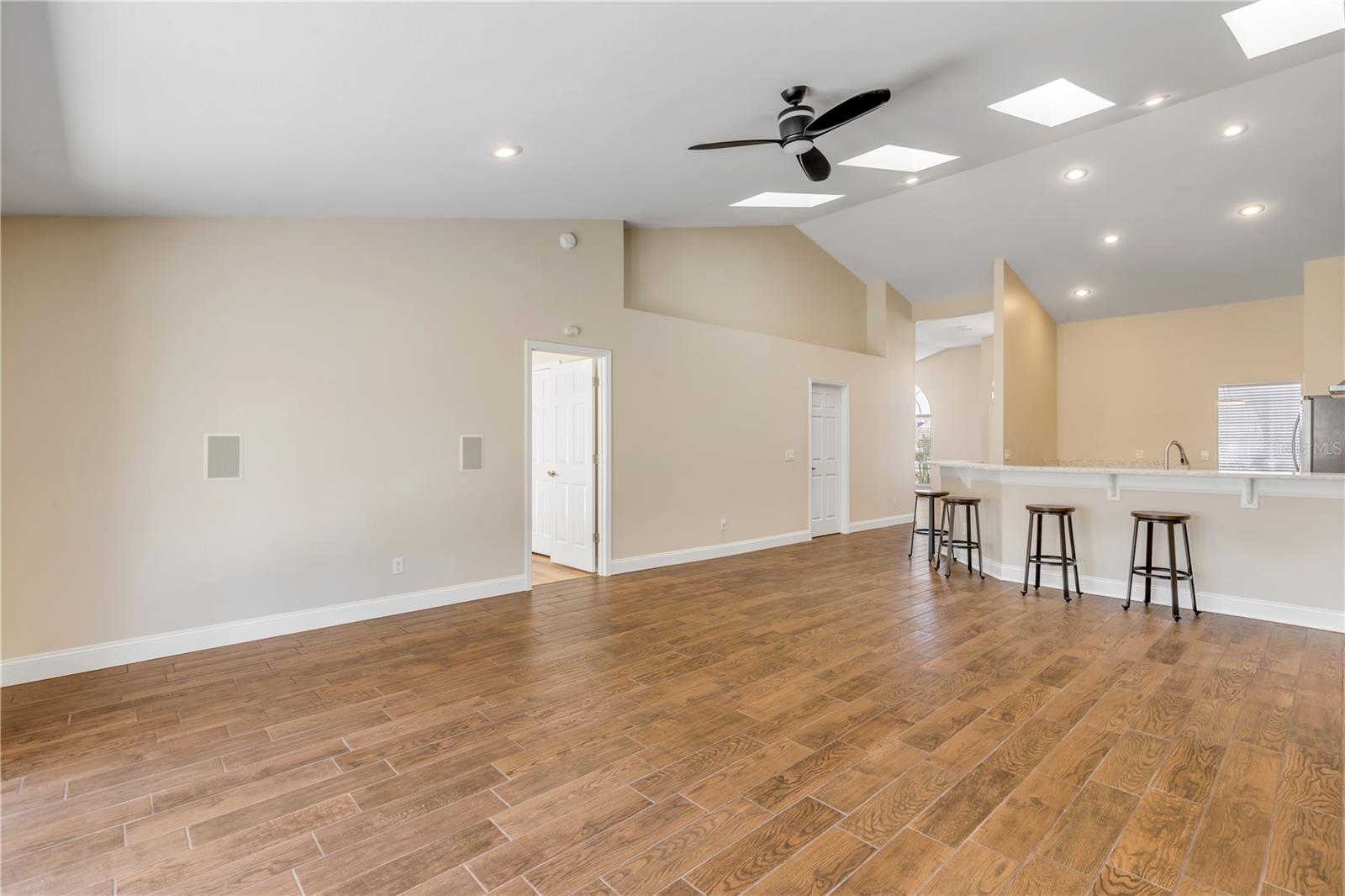 Image 29 of 67 For 3858 Kingston Oaks Cove