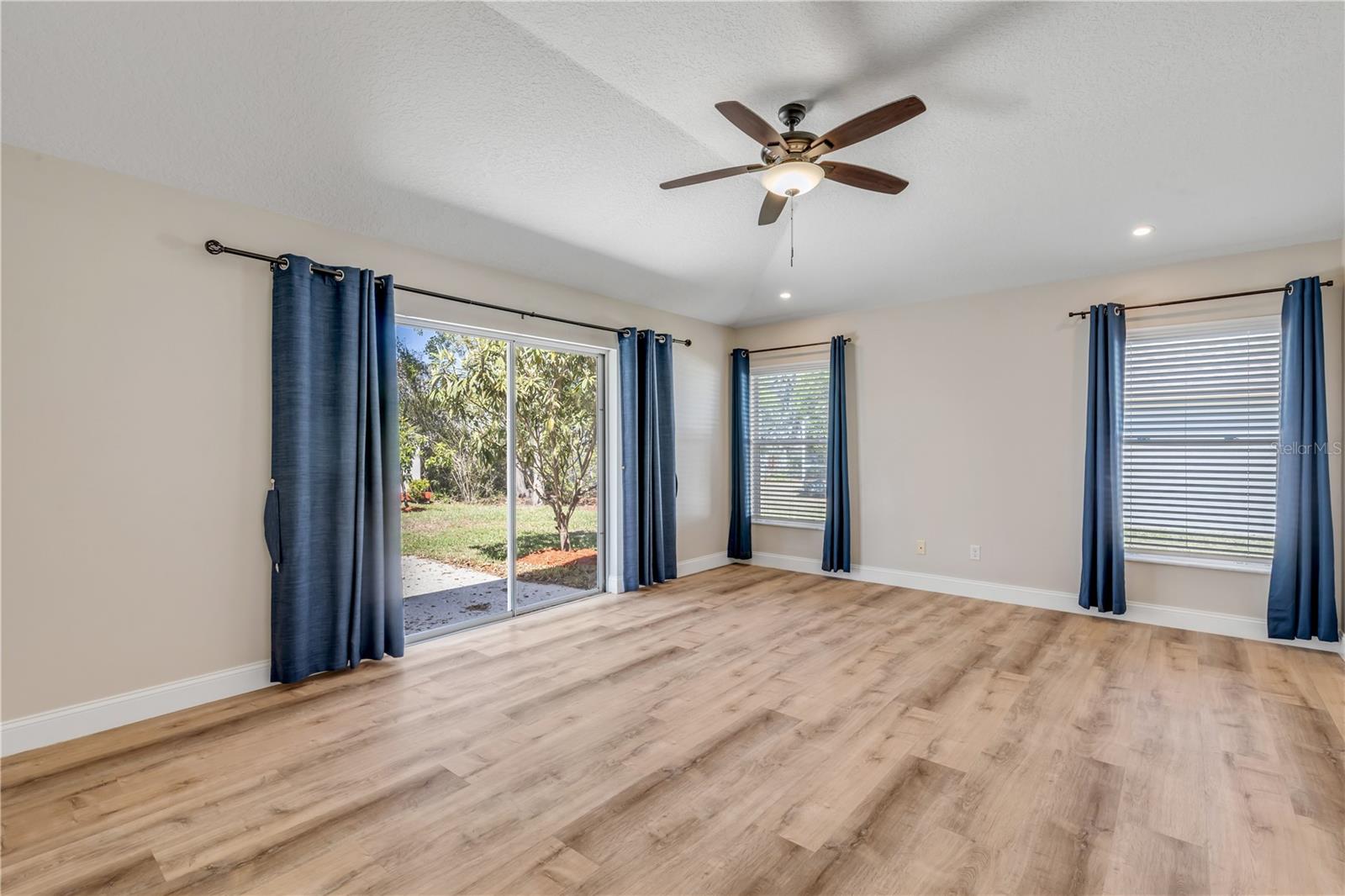 Image 30 of 67 For 3858 Kingston Oaks Cove