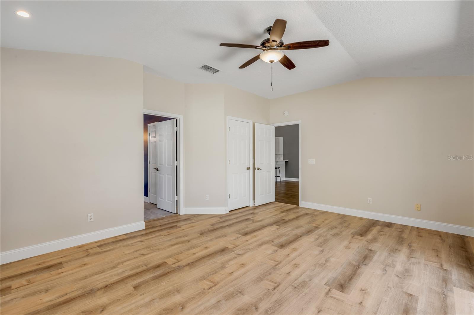 Image 33 of 67 For 3858 Kingston Oaks Cove