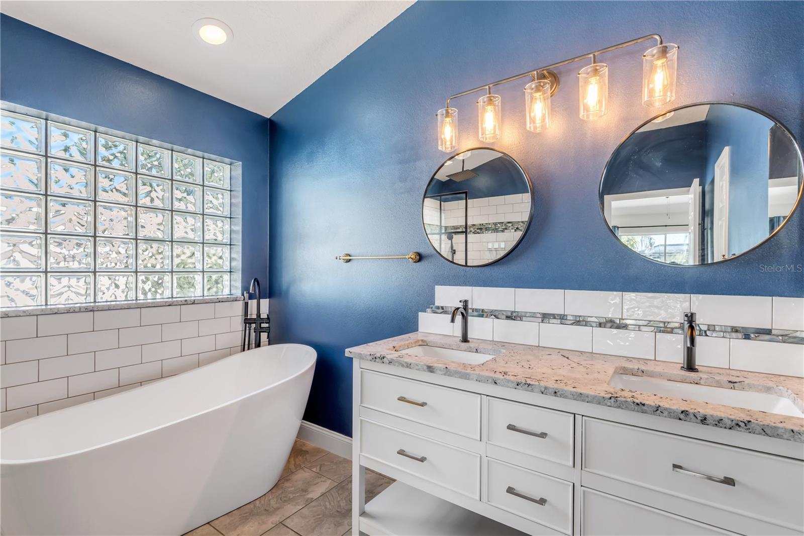 Image 34 of 67 For 3858 Kingston Oaks Cove