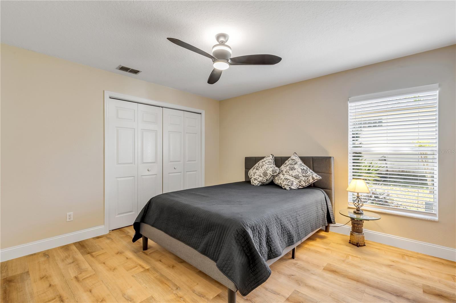 Image 40 of 67 For 3858 Kingston Oaks Cove