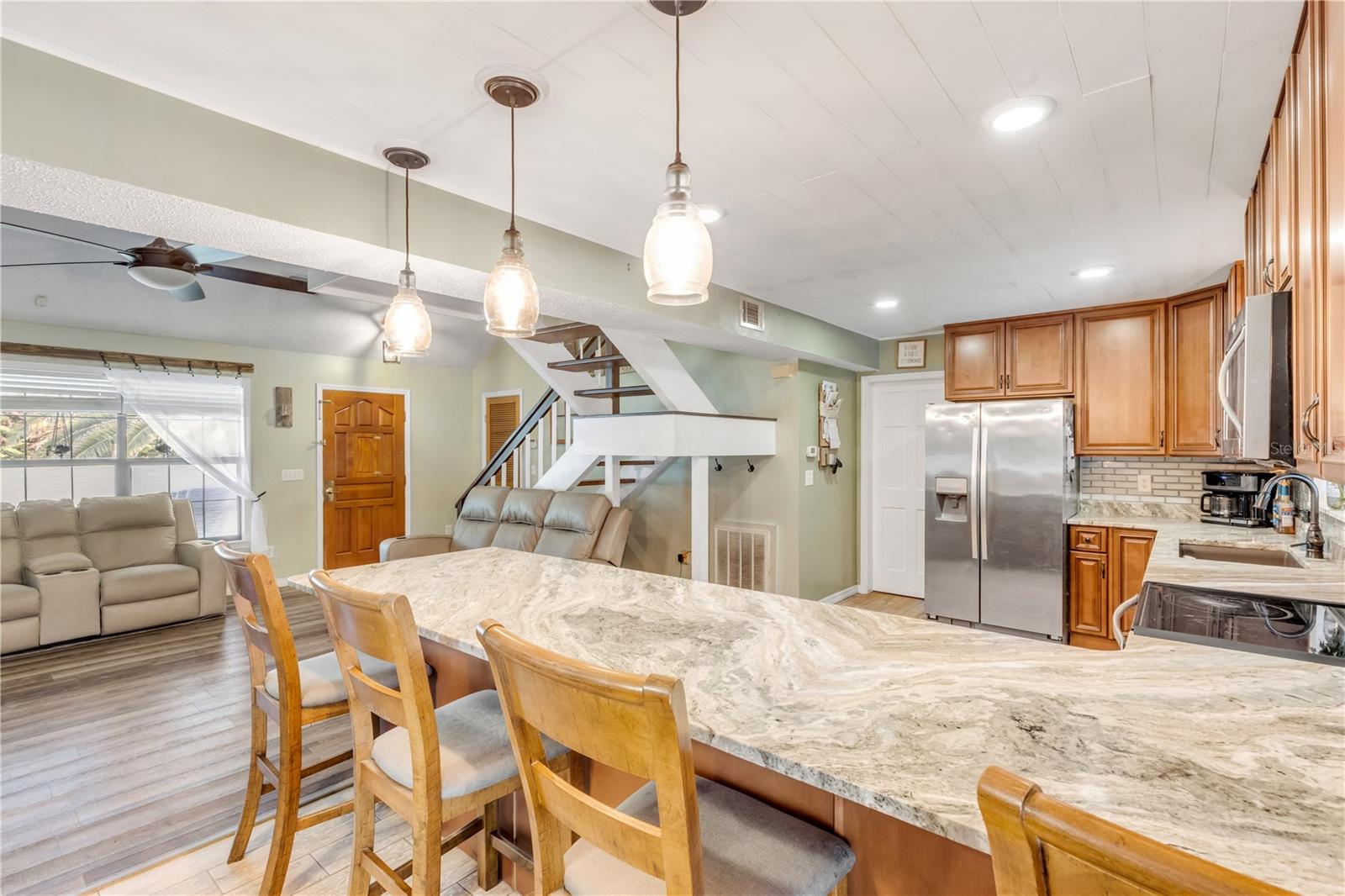 Image 19 of 67 For 281 Galbraith Avenue