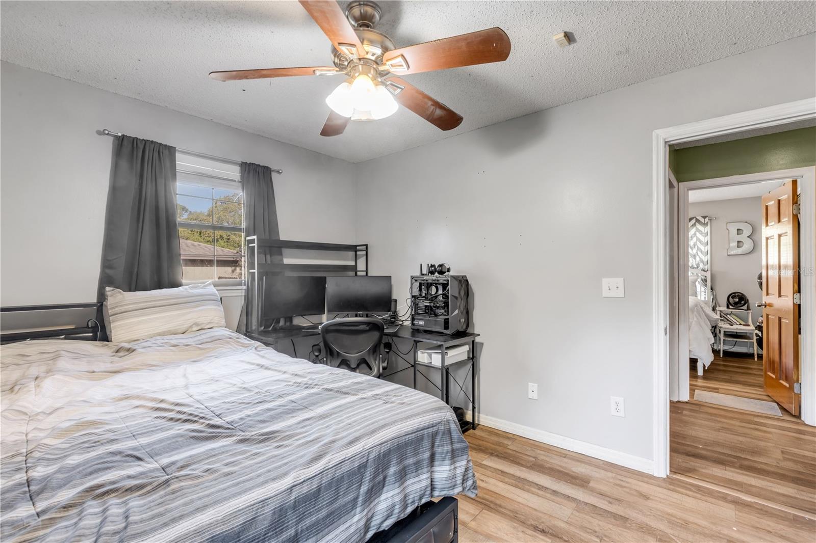 Image 28 of 67 For 281 Galbraith Avenue