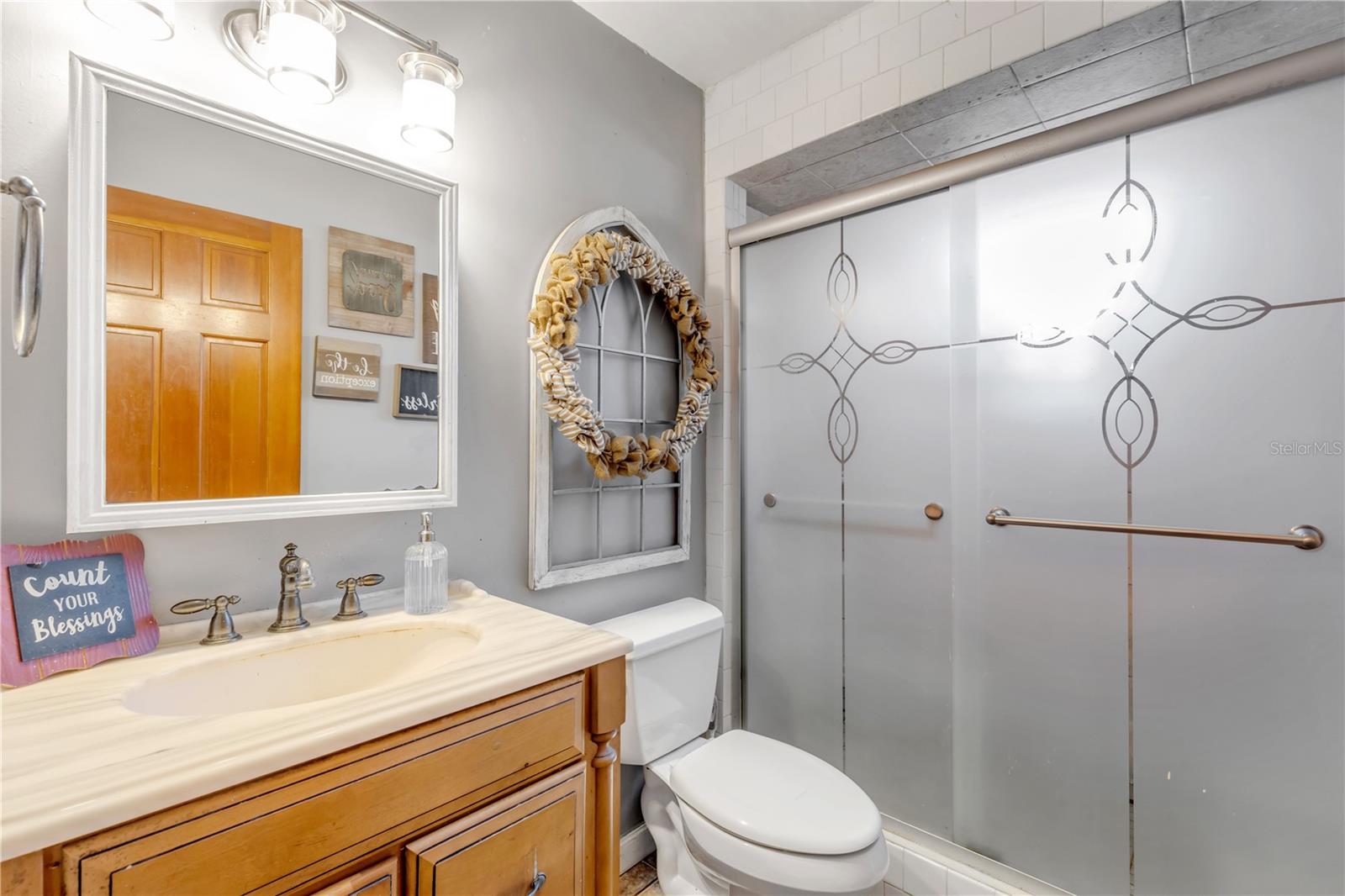 Image 29 of 67 For 281 Galbraith Avenue