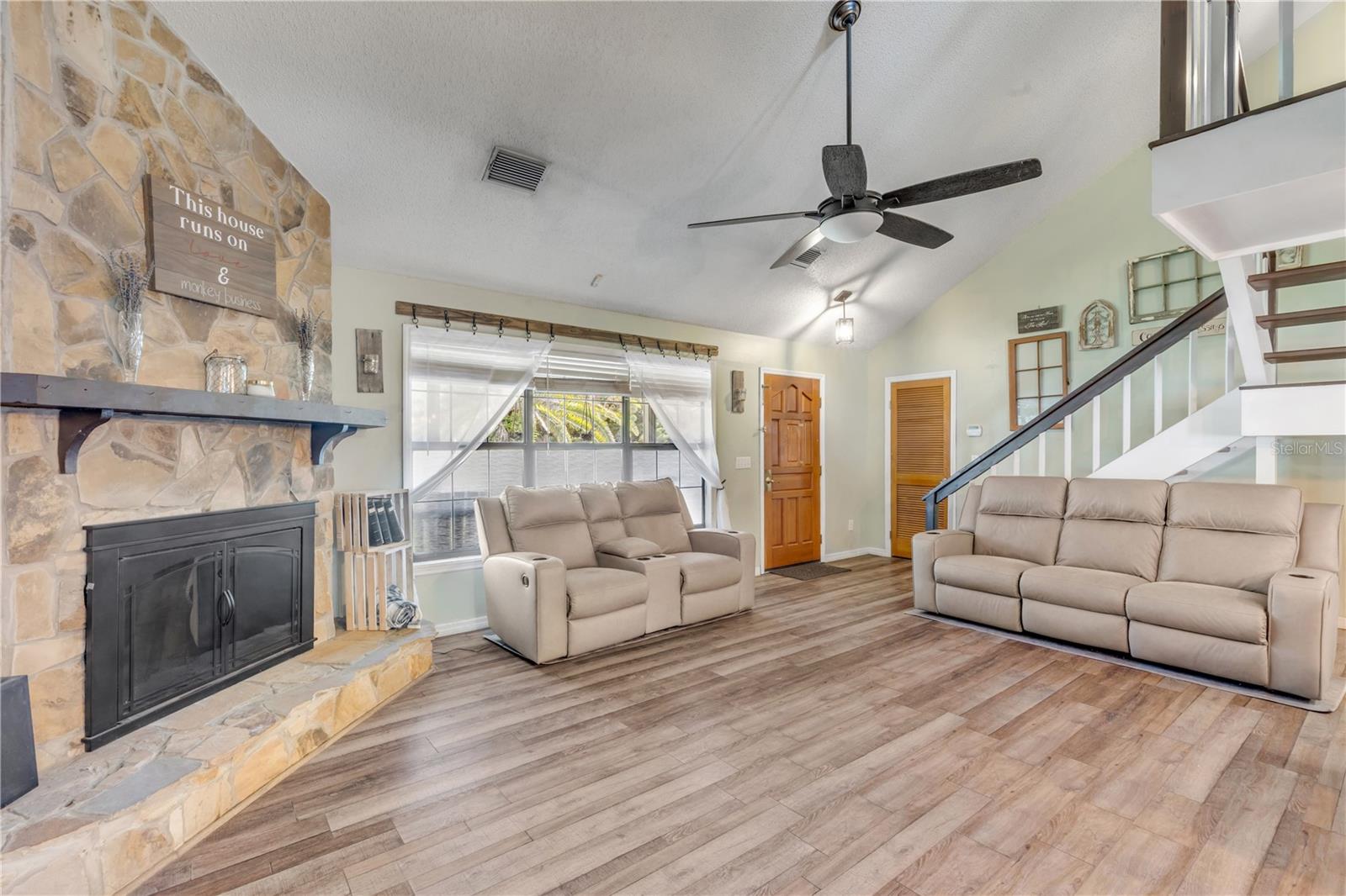 Image 7 of 67 For 281 Galbraith Avenue