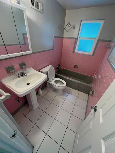 Image 15 of 17 For 795 Biro Drive