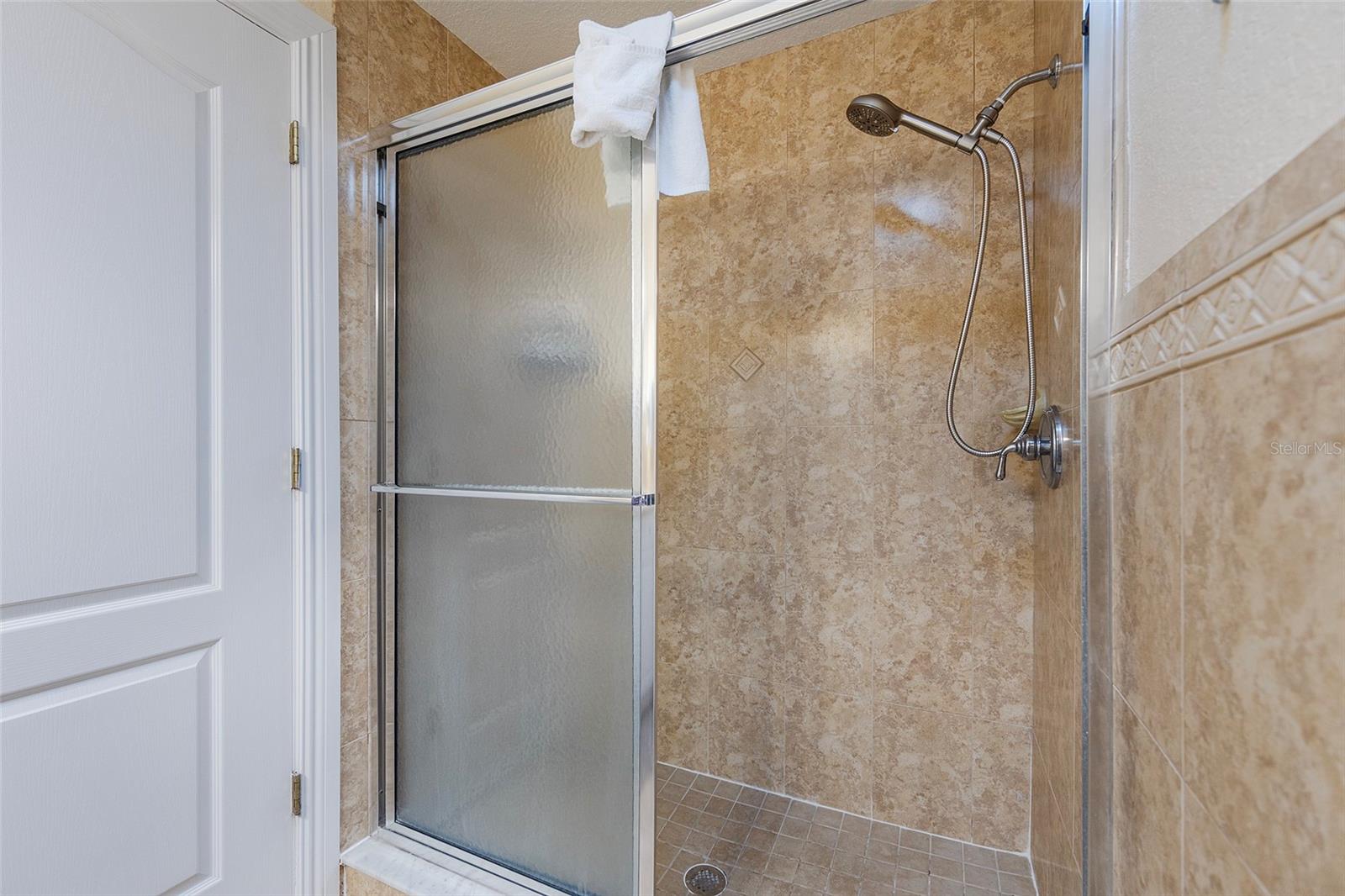 Image 15 of 91 For 3837-3839 Atlantic Avenue