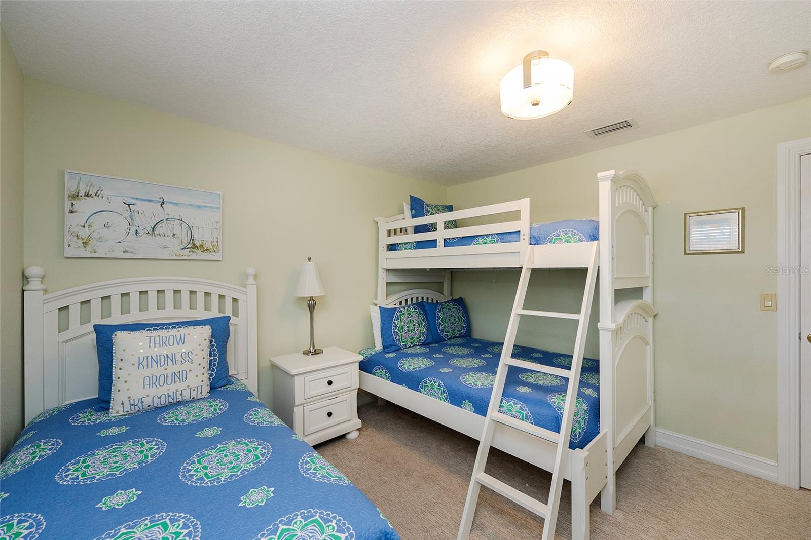 Image 18 of 91 For 3837-3839 Atlantic Avenue