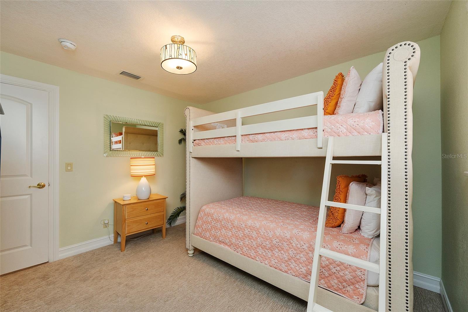 Image 22 of 91 For 3837-3839 Atlantic Avenue