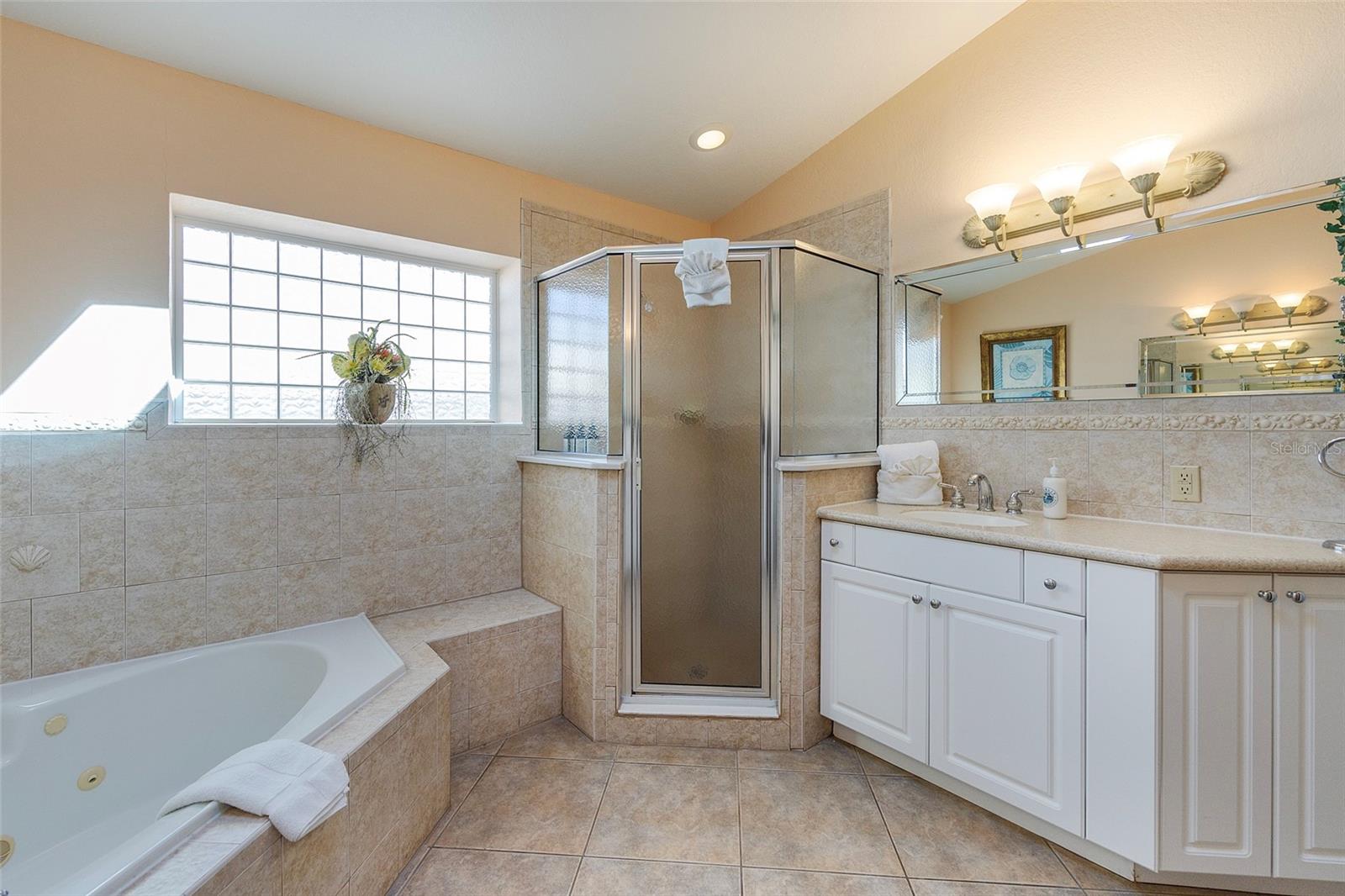 Image 9 of 91 For 3837-3839 Atlantic Avenue