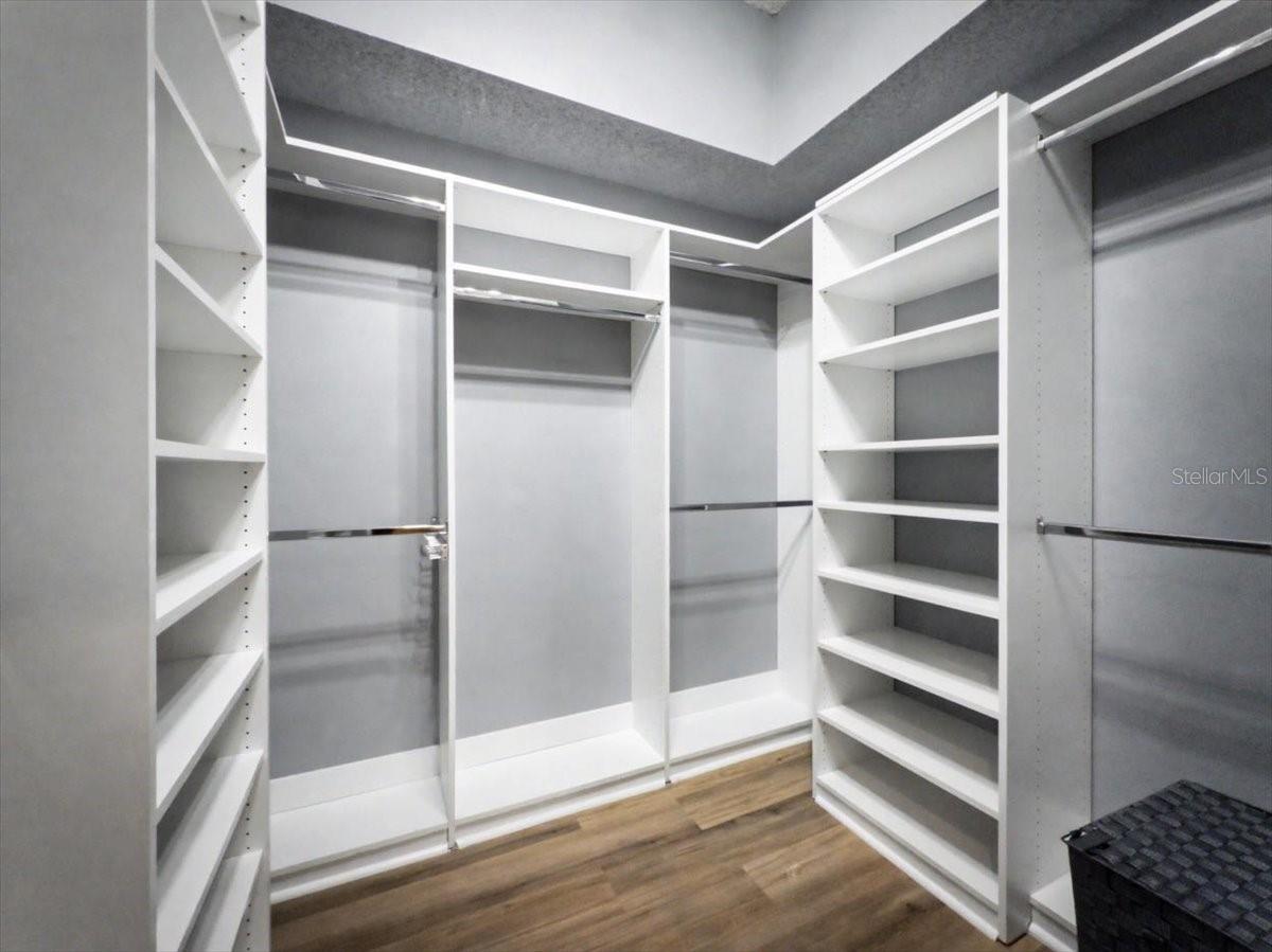 Image 22 of 52 For 813 Grand Hughey Court