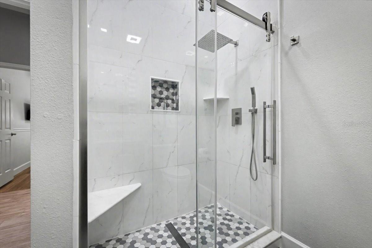 Image 29 of 52 For 813 Grand Hughey Court