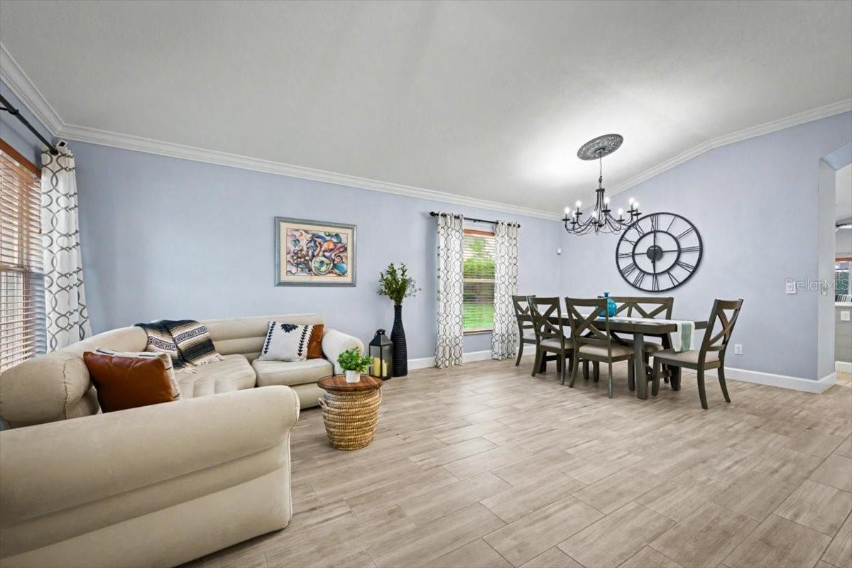 Image 31 of 52 For 813 Grand Hughey Court