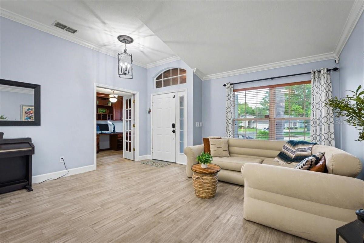 Image 35 of 52 For 813 Grand Hughey Court