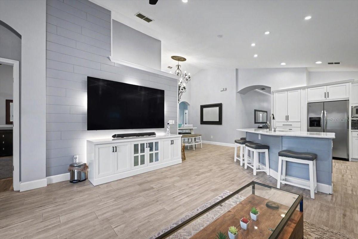 Image 5 of 52 For 813 Grand Hughey Court