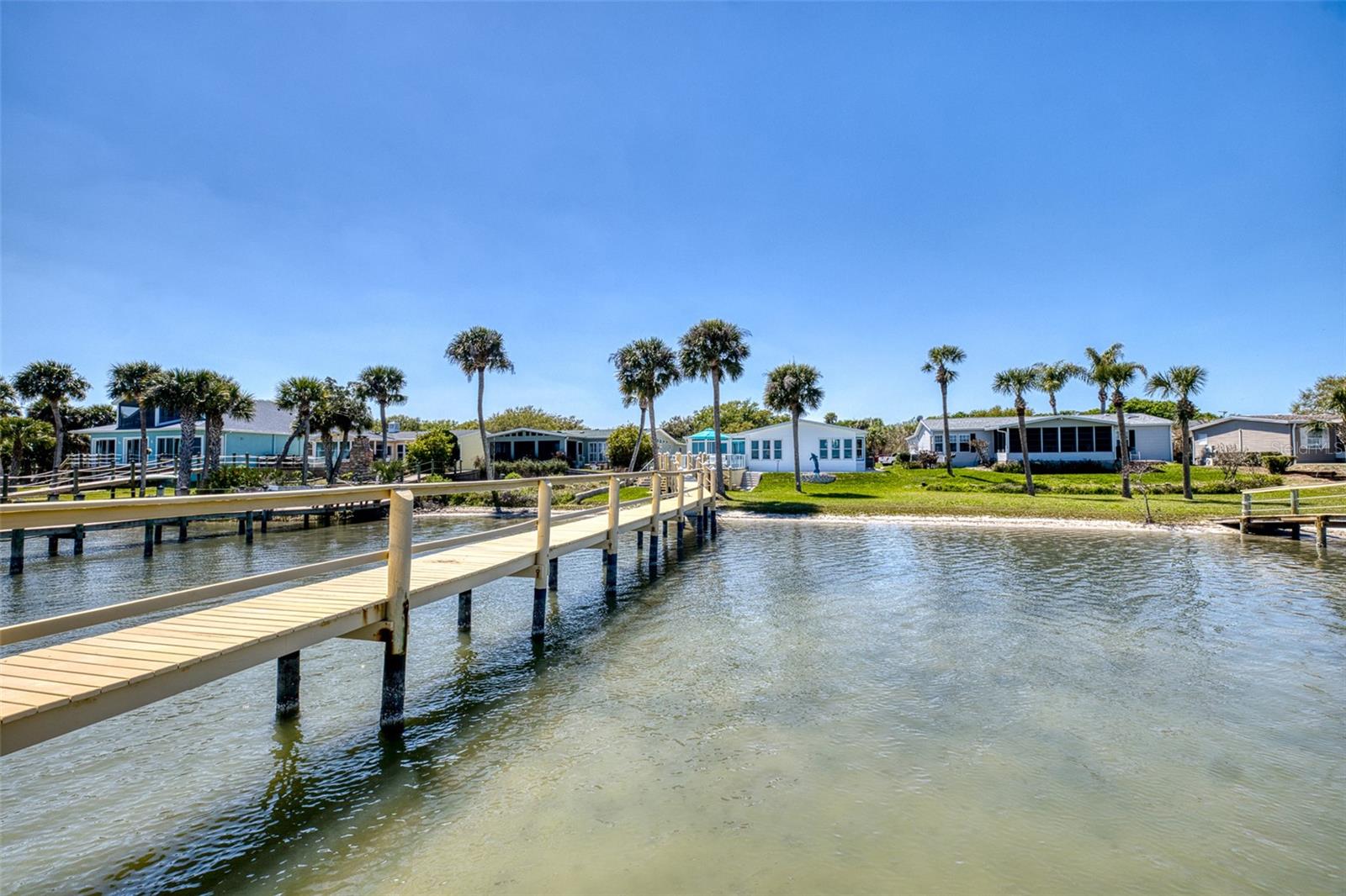 Image 25 of 44 For 349 Marsh Landing Loop