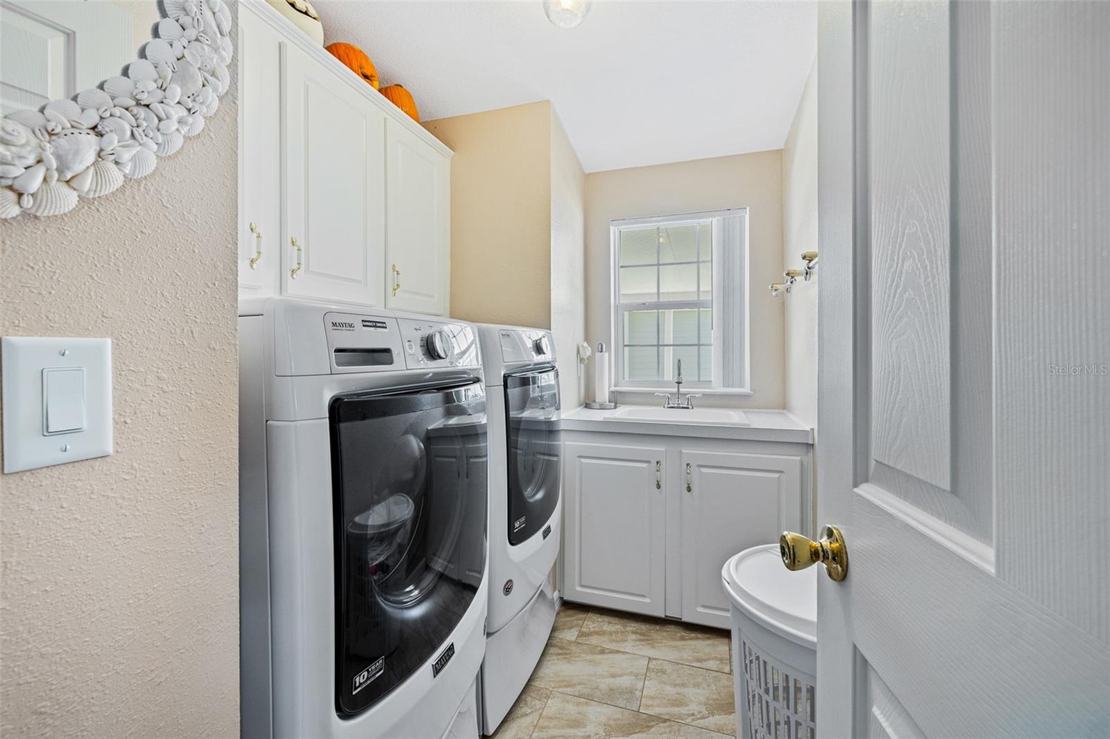 Image 8 of 44 For 349 Marsh Landing Loop