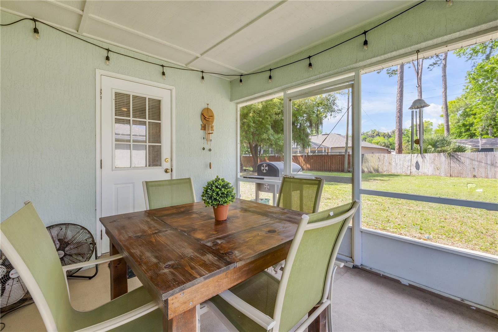 Image 36 of 52 For 3314 Tamarind Drive