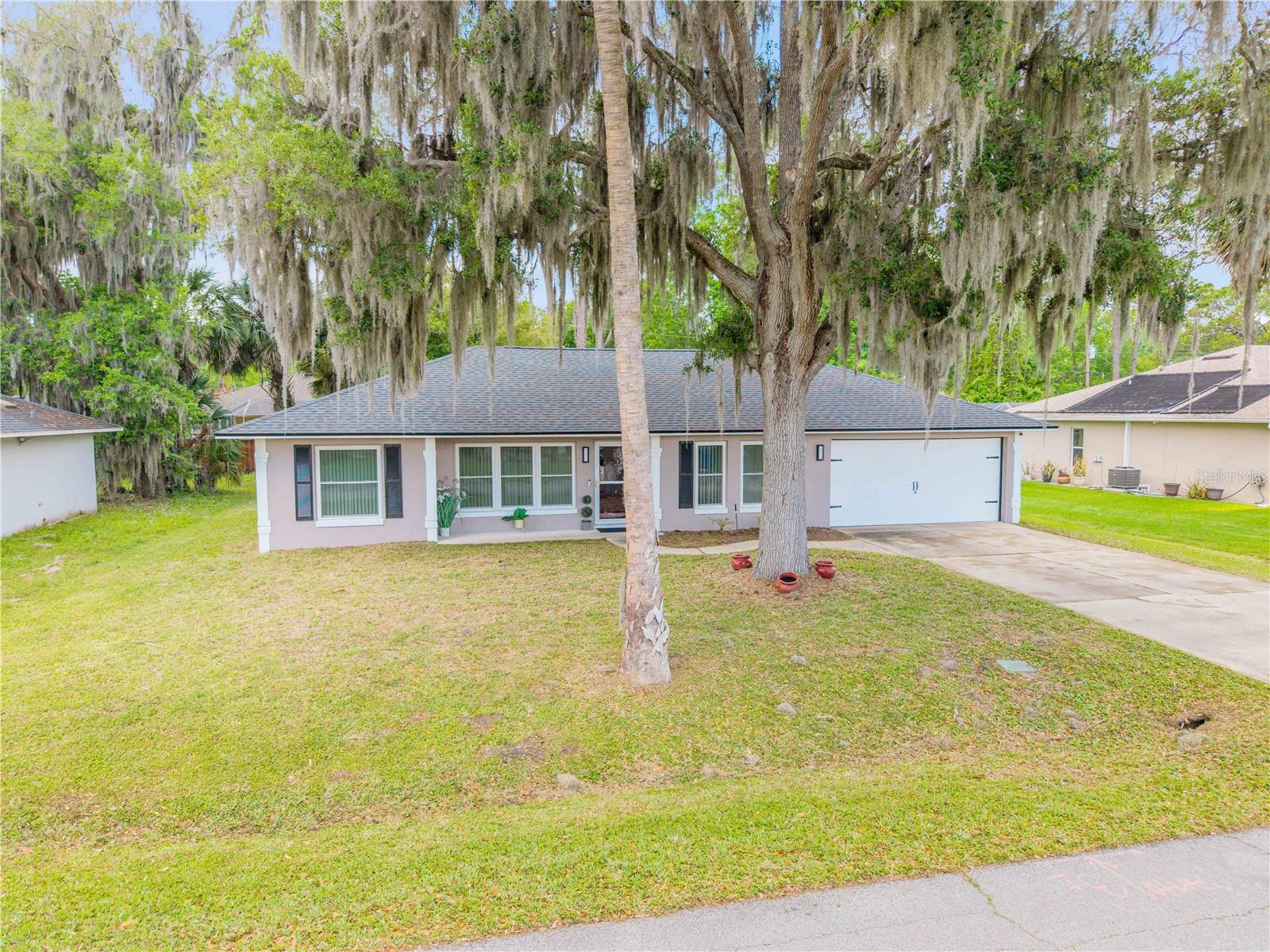 Image 4 of 52 For 3314 Tamarind Drive