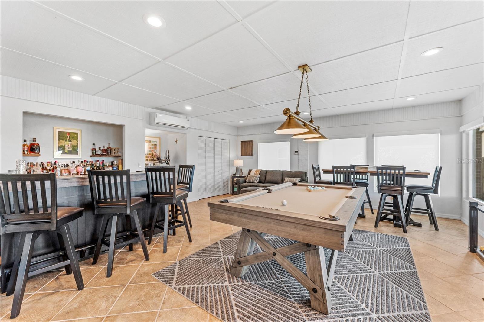 Image 17 of 51 For 228 Quay Assisi