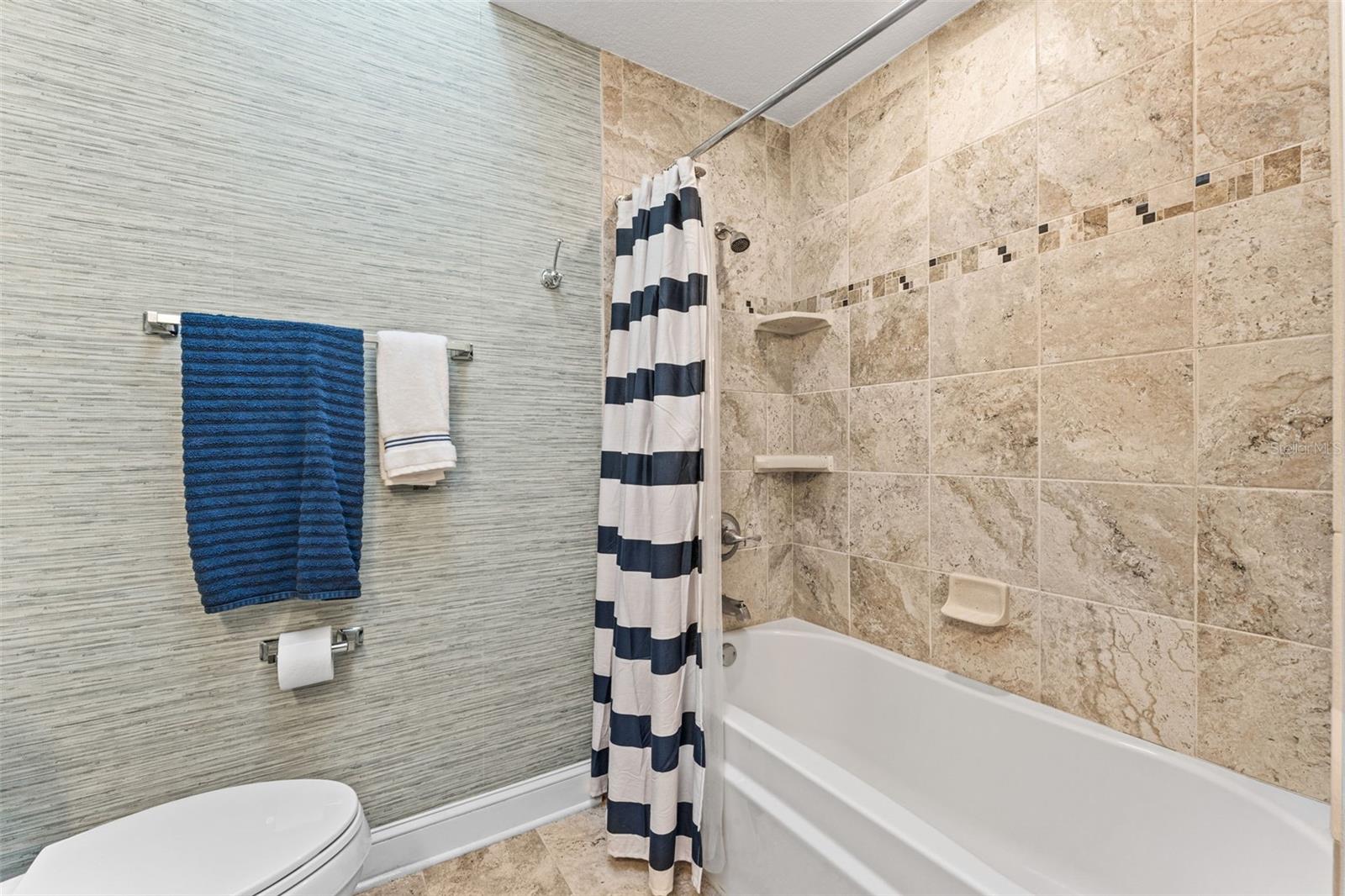 Image 24 of 51 For 228 Quay Assisi