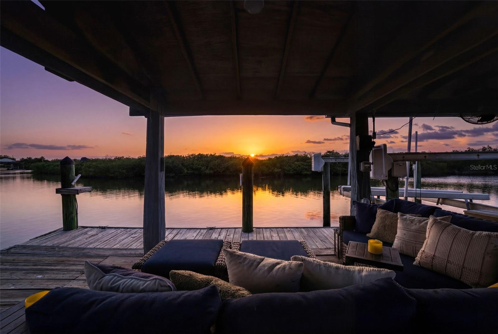 Image 36 of 51 For 228 Quay Assisi