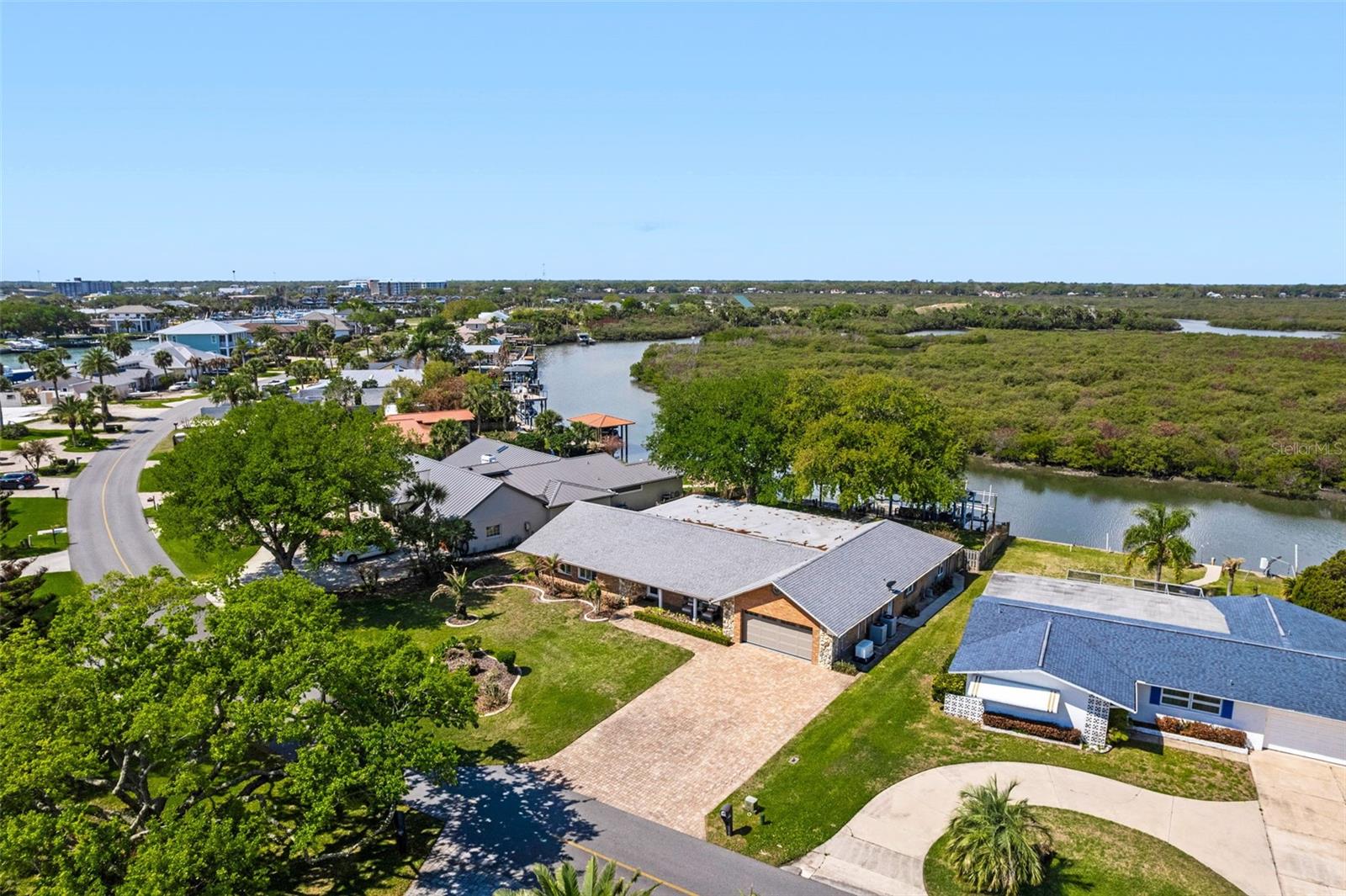 Image 46 of 51 For 228 Quay Assisi