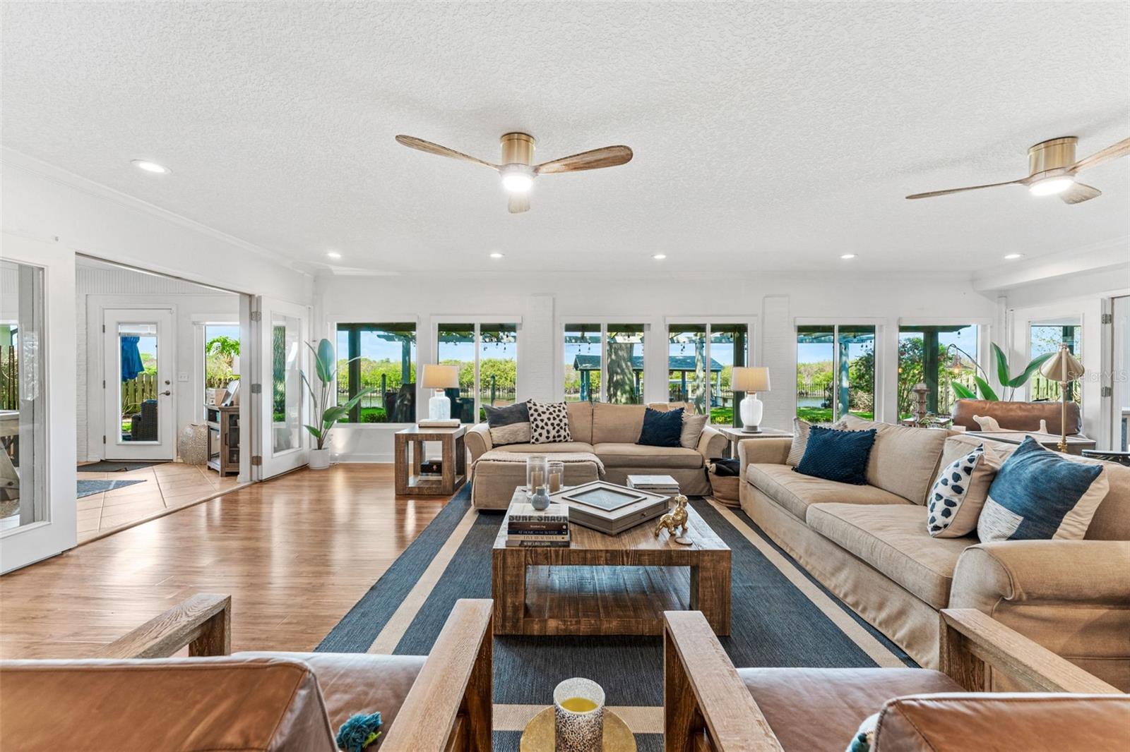 Image 5 of 51 For 228 Quay Assisi