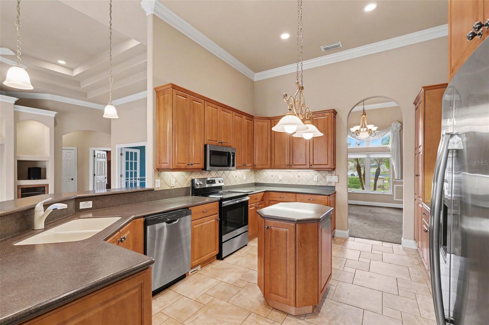 Image 10 of 45 For 3114 Spruce Creek Boulevard