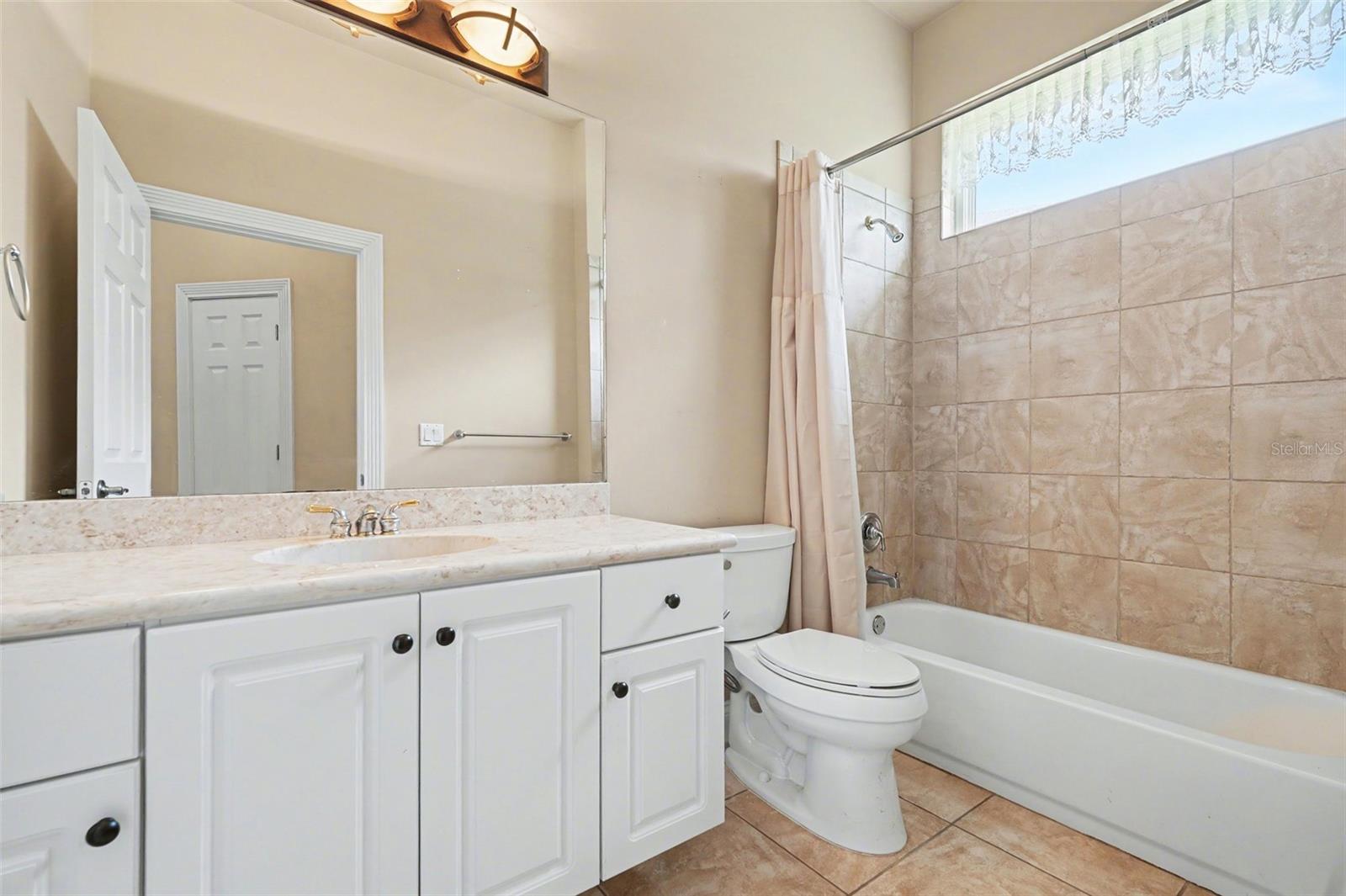 Image 24 of 45 For 3114 Spruce Creek Boulevard