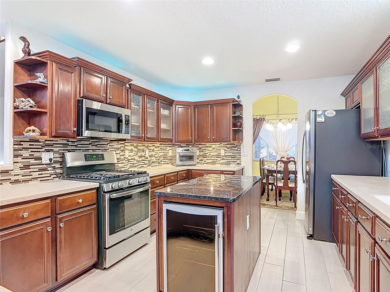 Image 19 of 99 For 4508 Saxon Drive