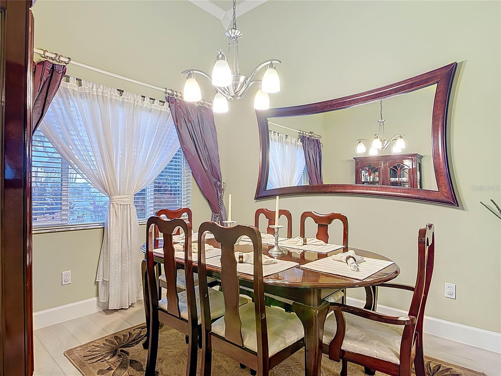 Image 25 of 99 For 4508 Saxon Drive