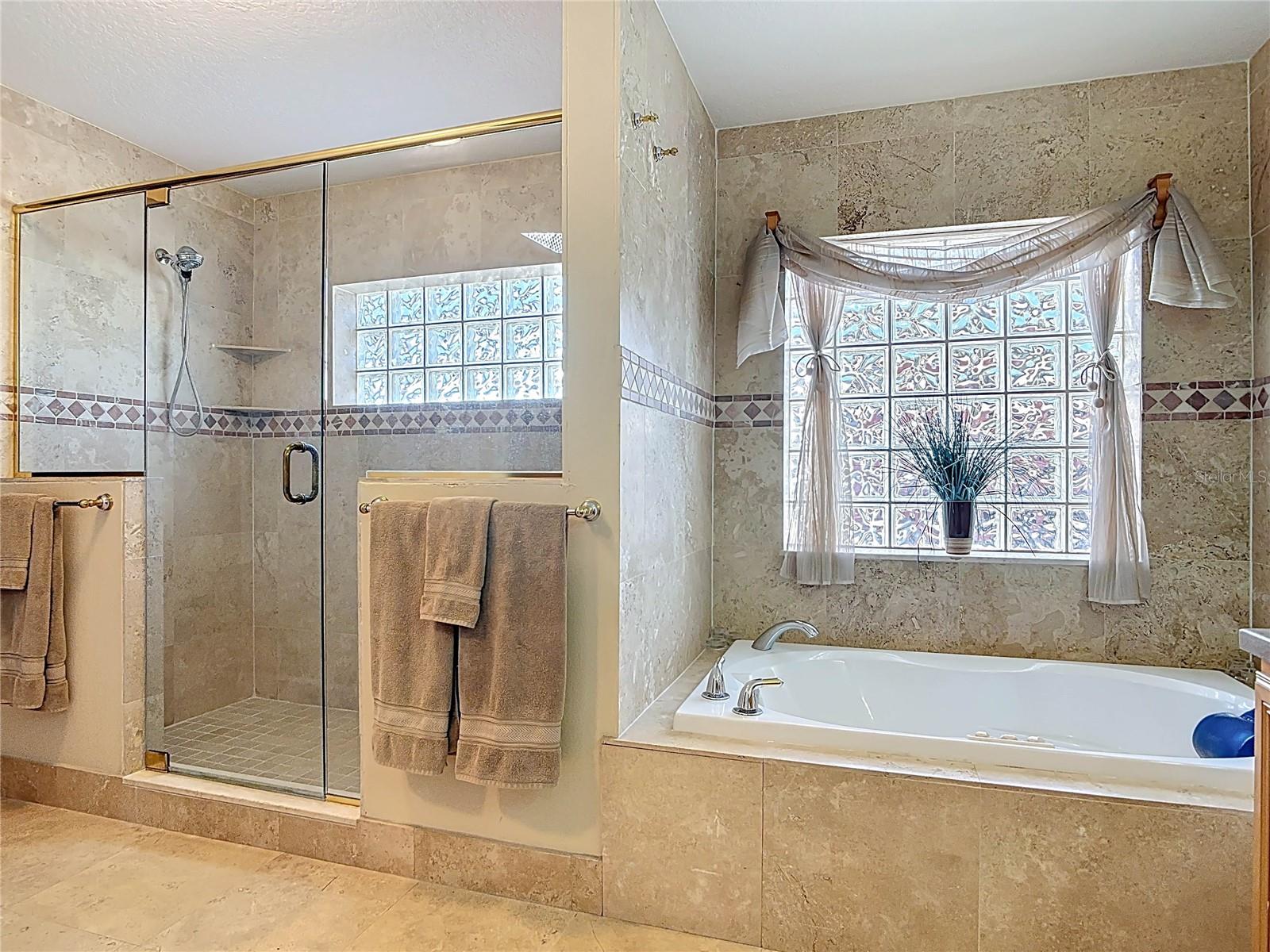 Image 31 of 99 For 4508 Saxon Drive