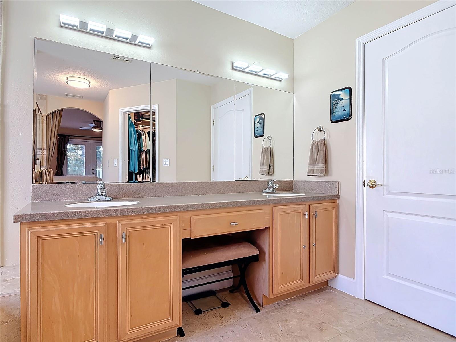 Image 33 of 99 For 4508 Saxon Drive