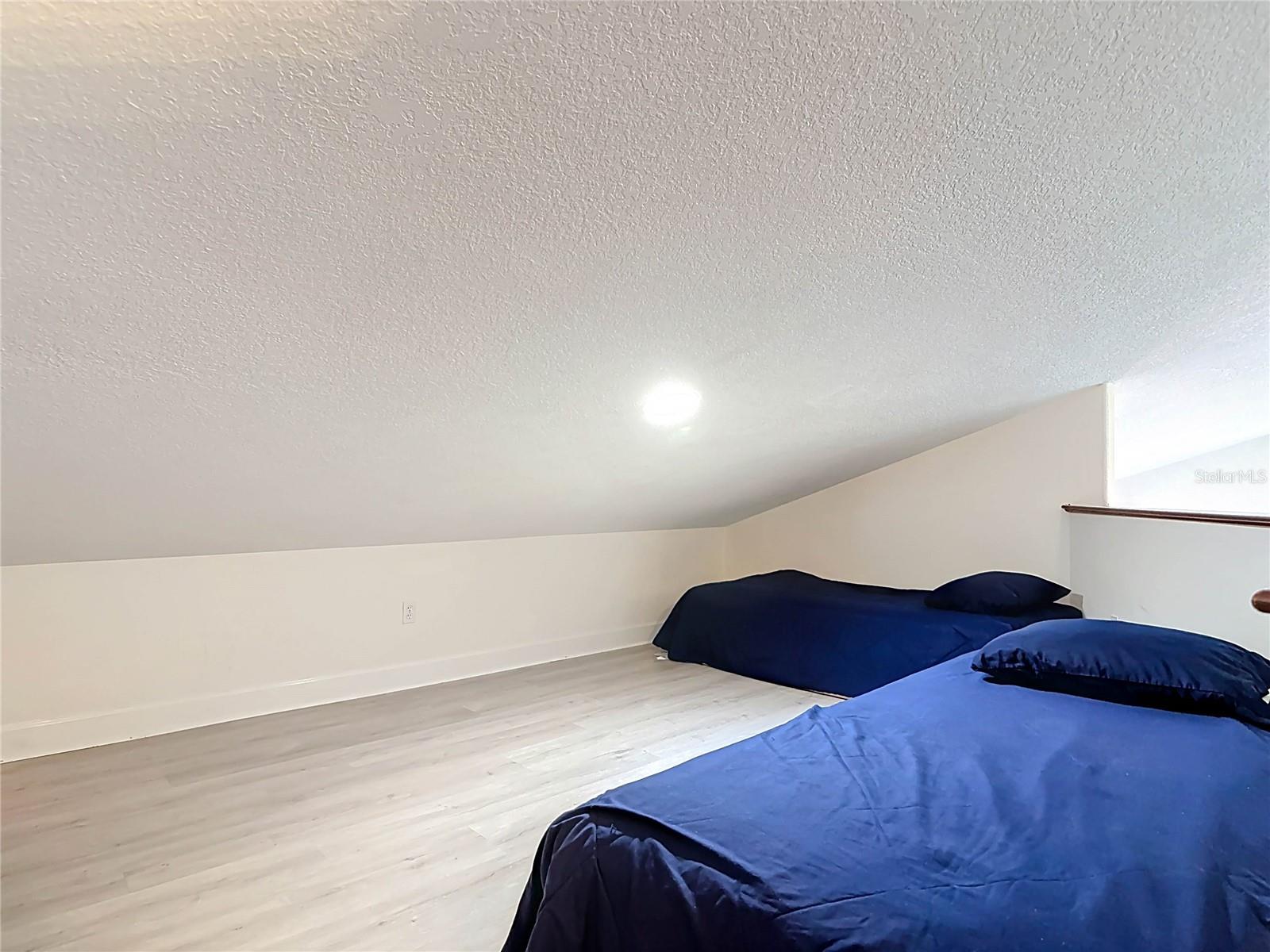 Image 49 of 99 For 4508 Saxon Drive