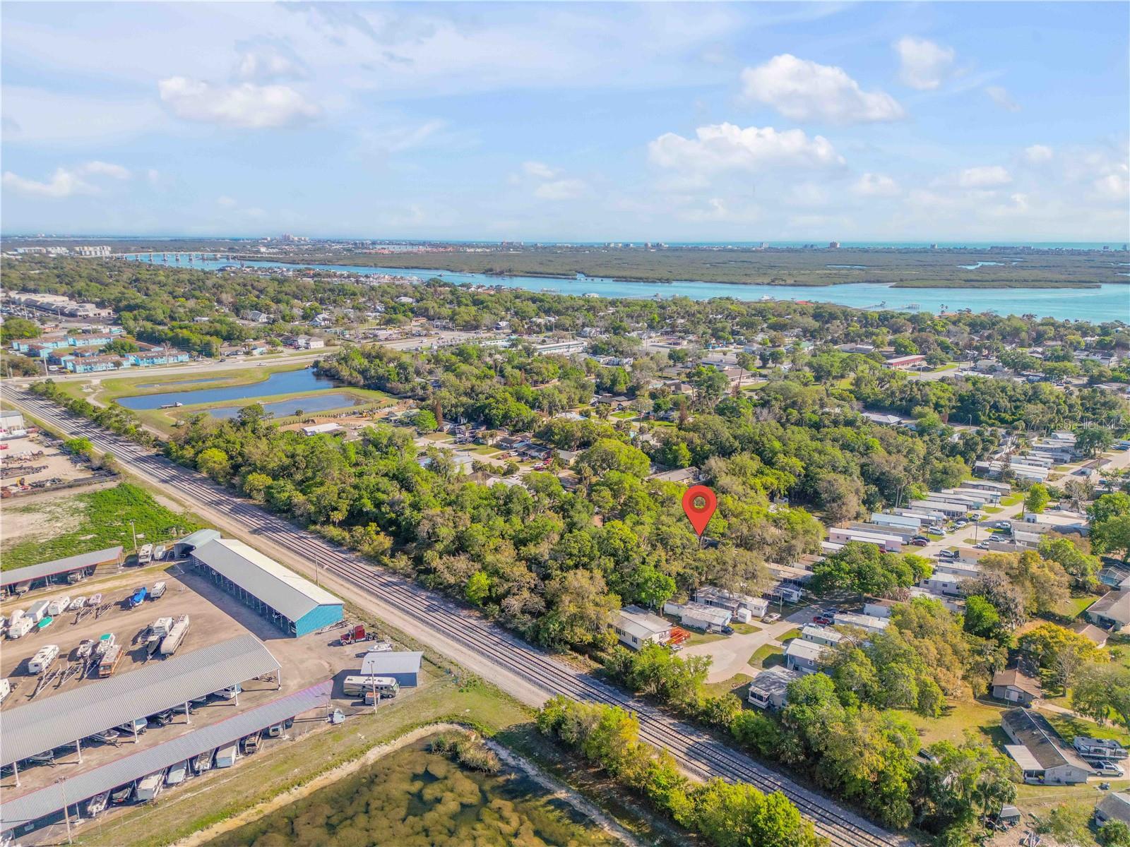 Image 38 of 39 For 420 Perdita Avenue