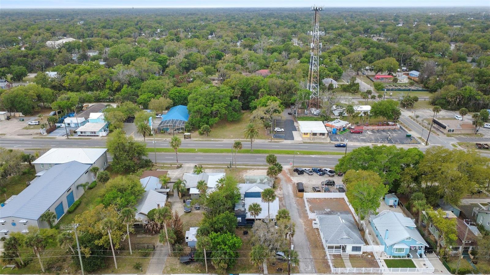 Image 10 of 24 For 324 Orange Street