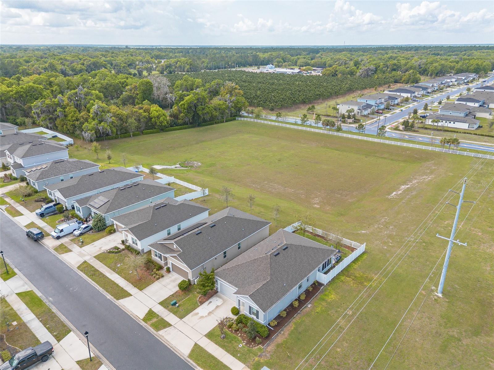 Image 13 of 42 For 1094 River Falls Circle