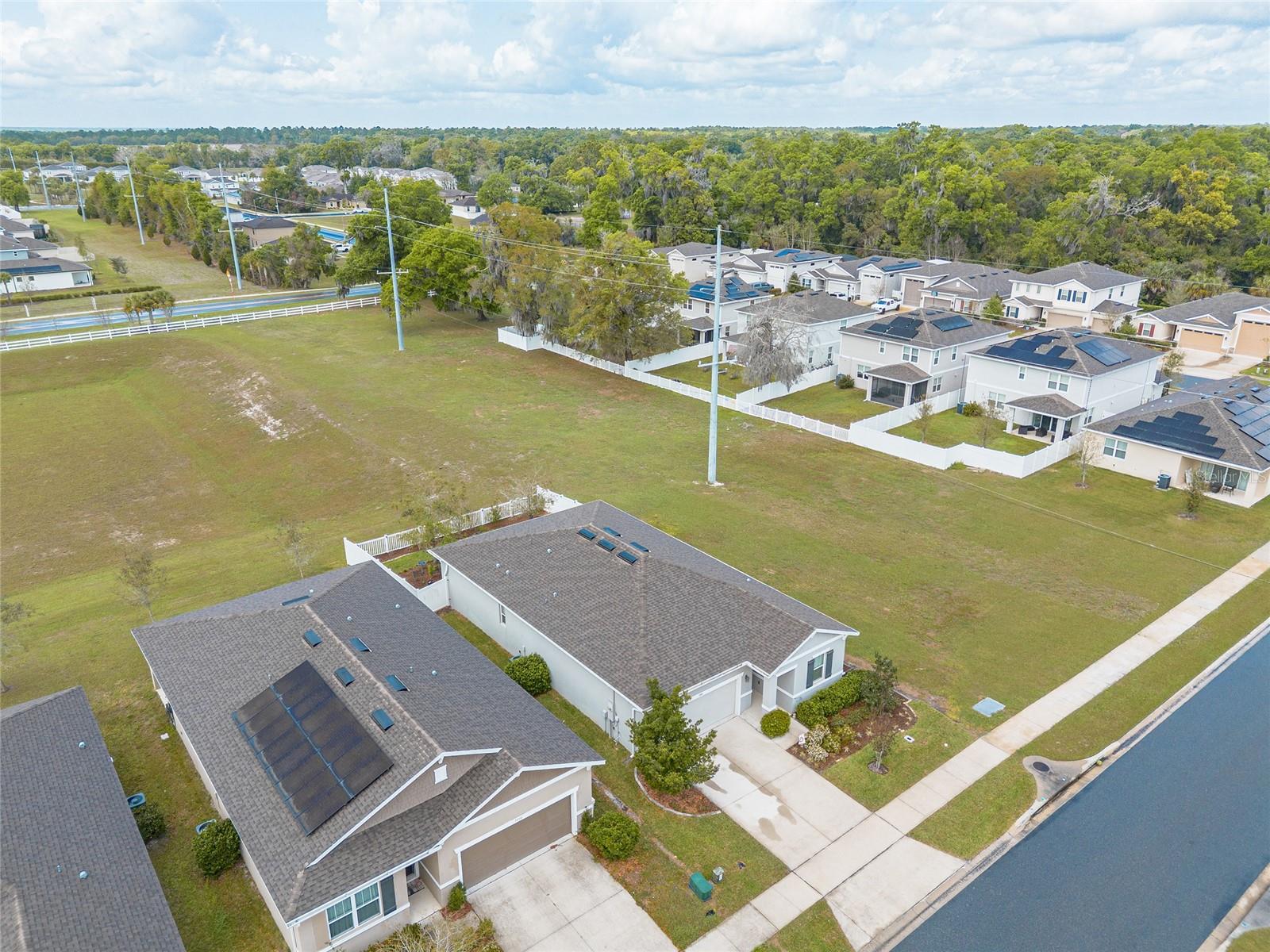 Image 37 of 42 For 1094 River Falls Circle