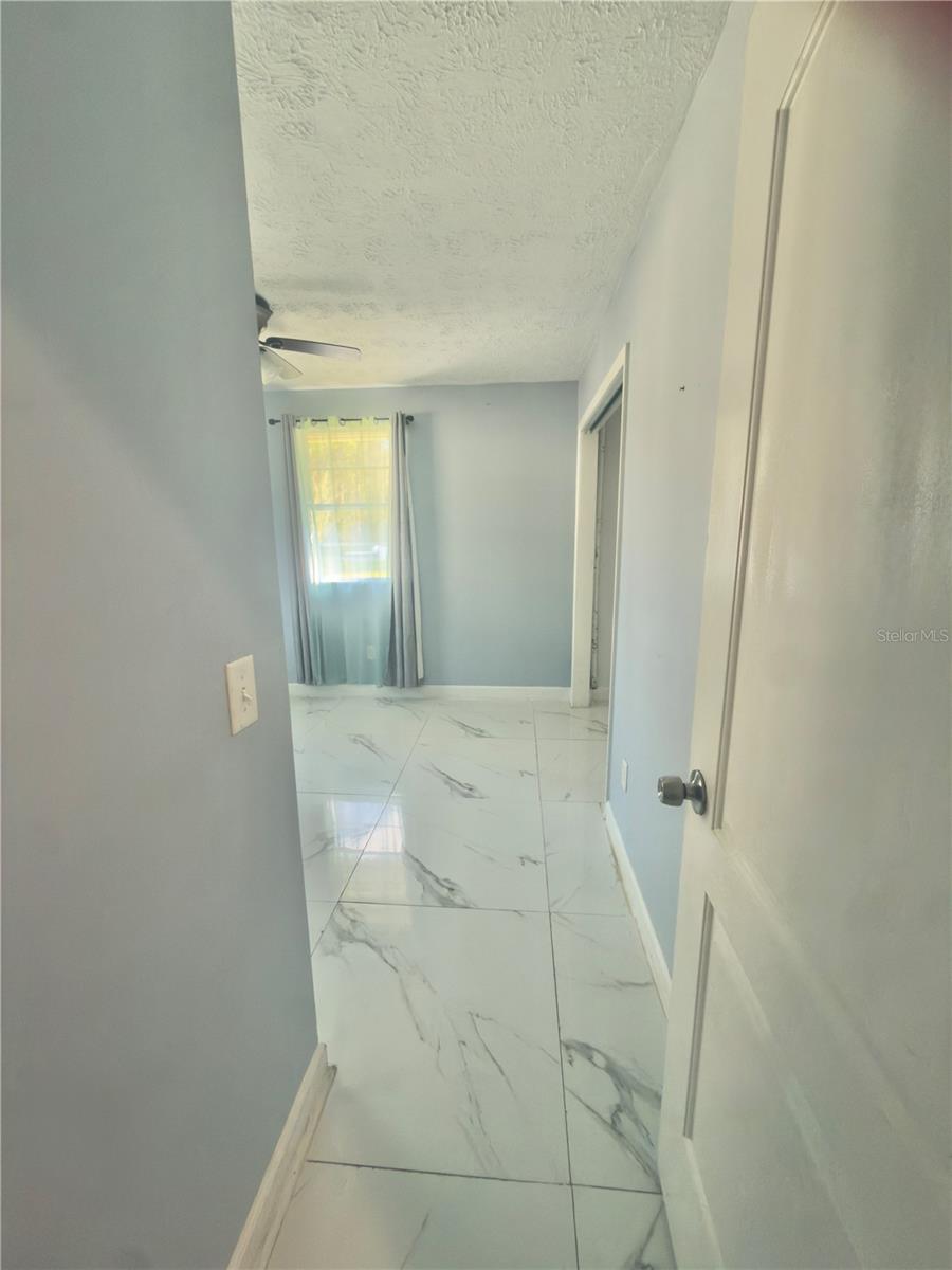 Image 10 of 21 For 9989 Leahy Road