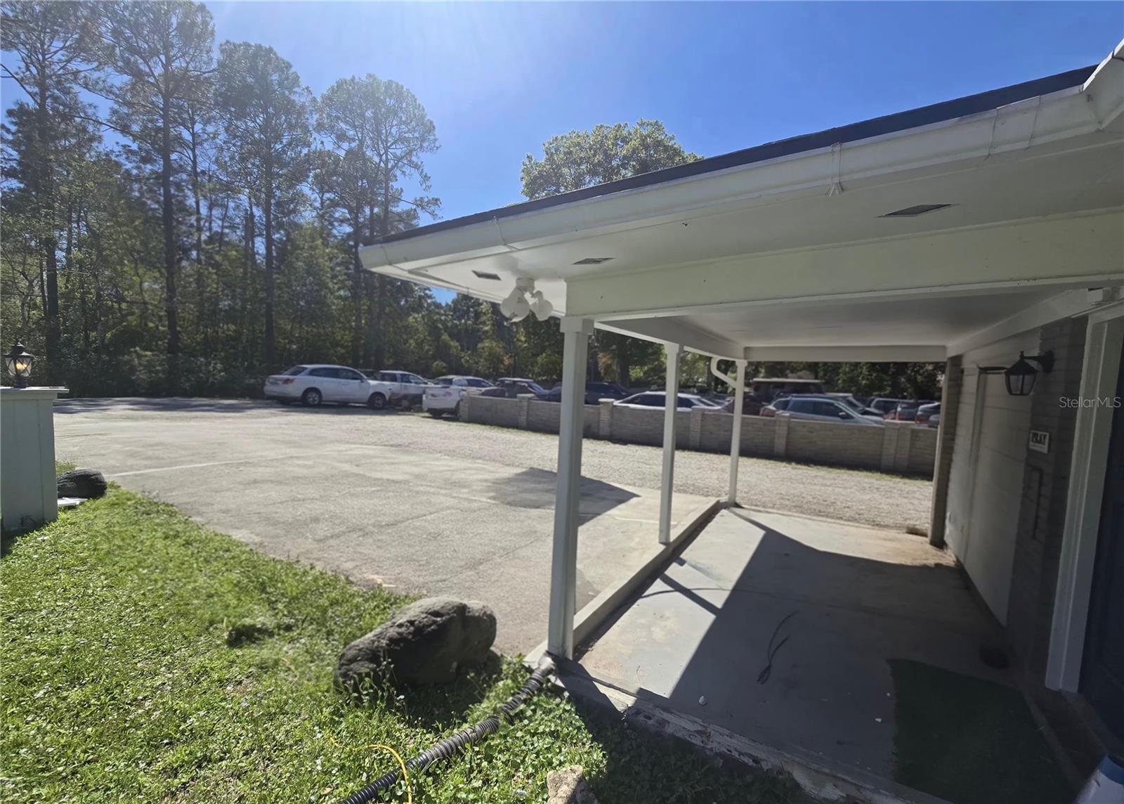 Image 17 of 21 For 9989 Leahy Road